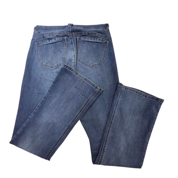 Democracy Jeans Size 8 Ab Technology Medium Rise Booty Lift Bootcut Distressed - Picture 2 of 13